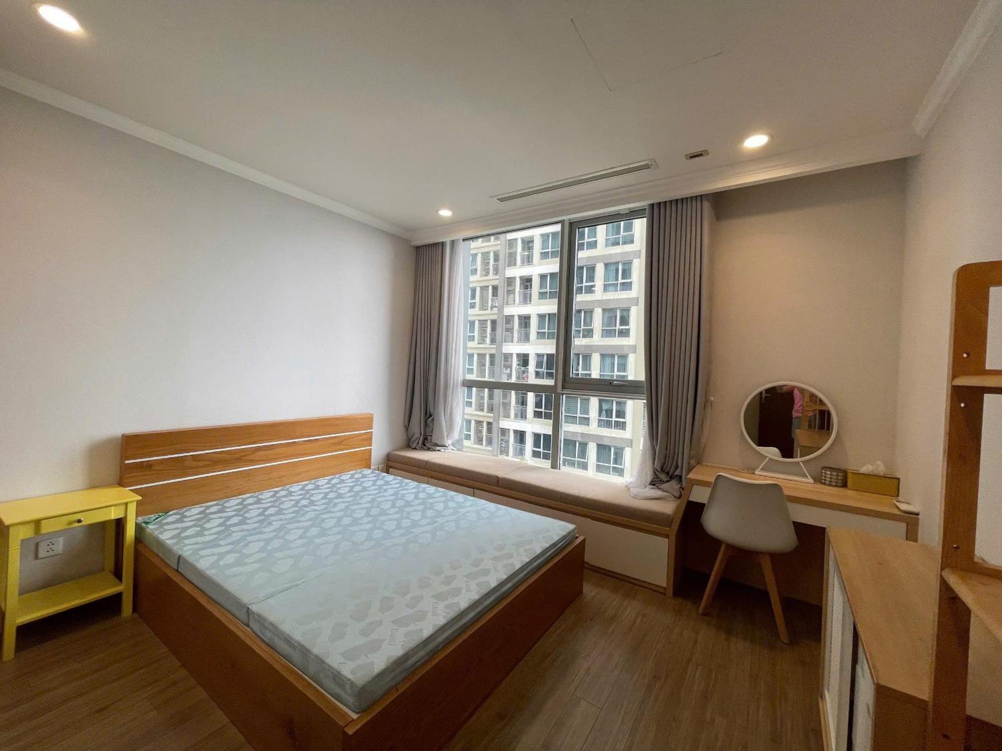 Landmark 81 Vinhomes Service Apartment *