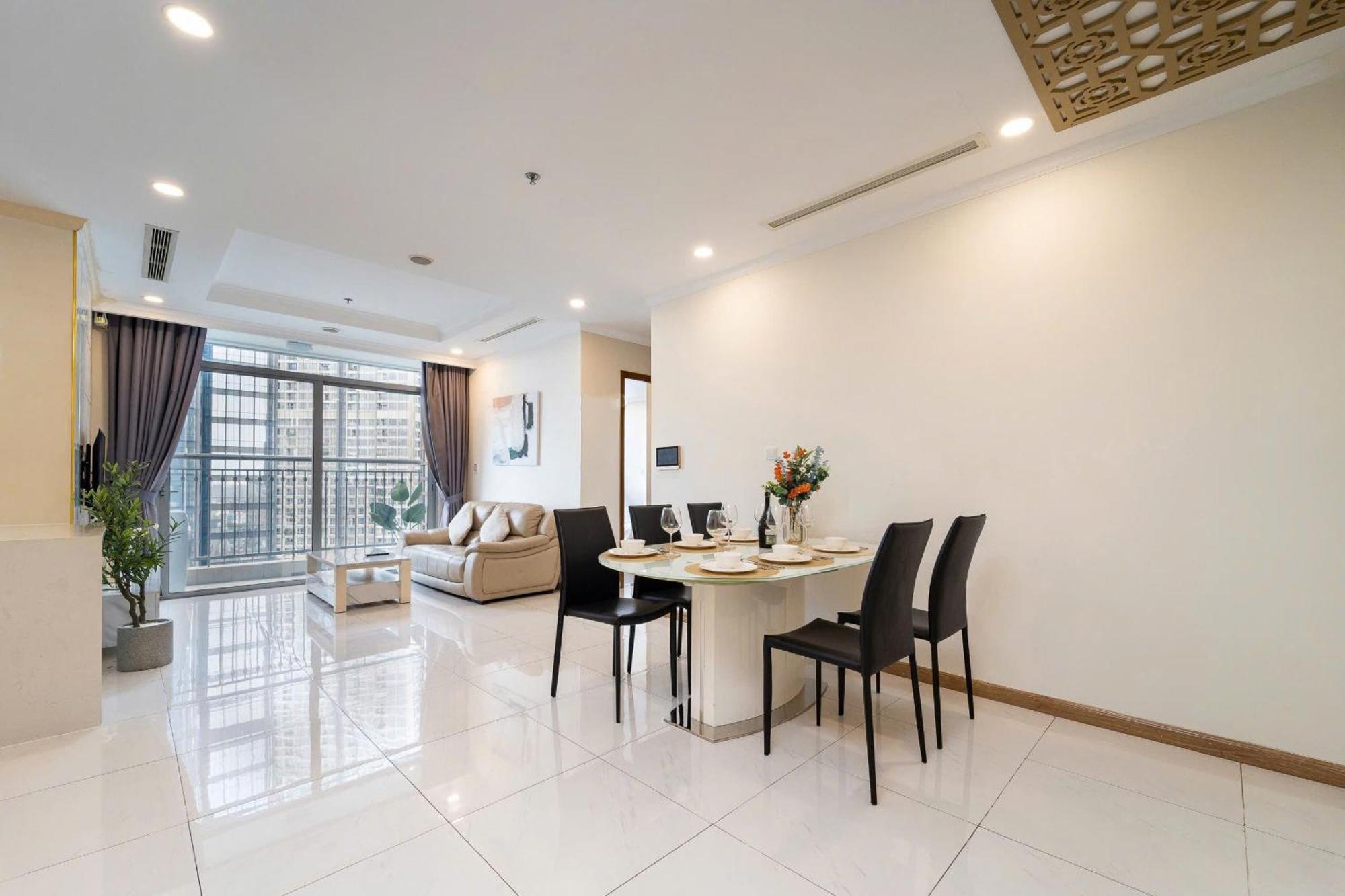 Landmark 81 Vinhomes Service Apartment