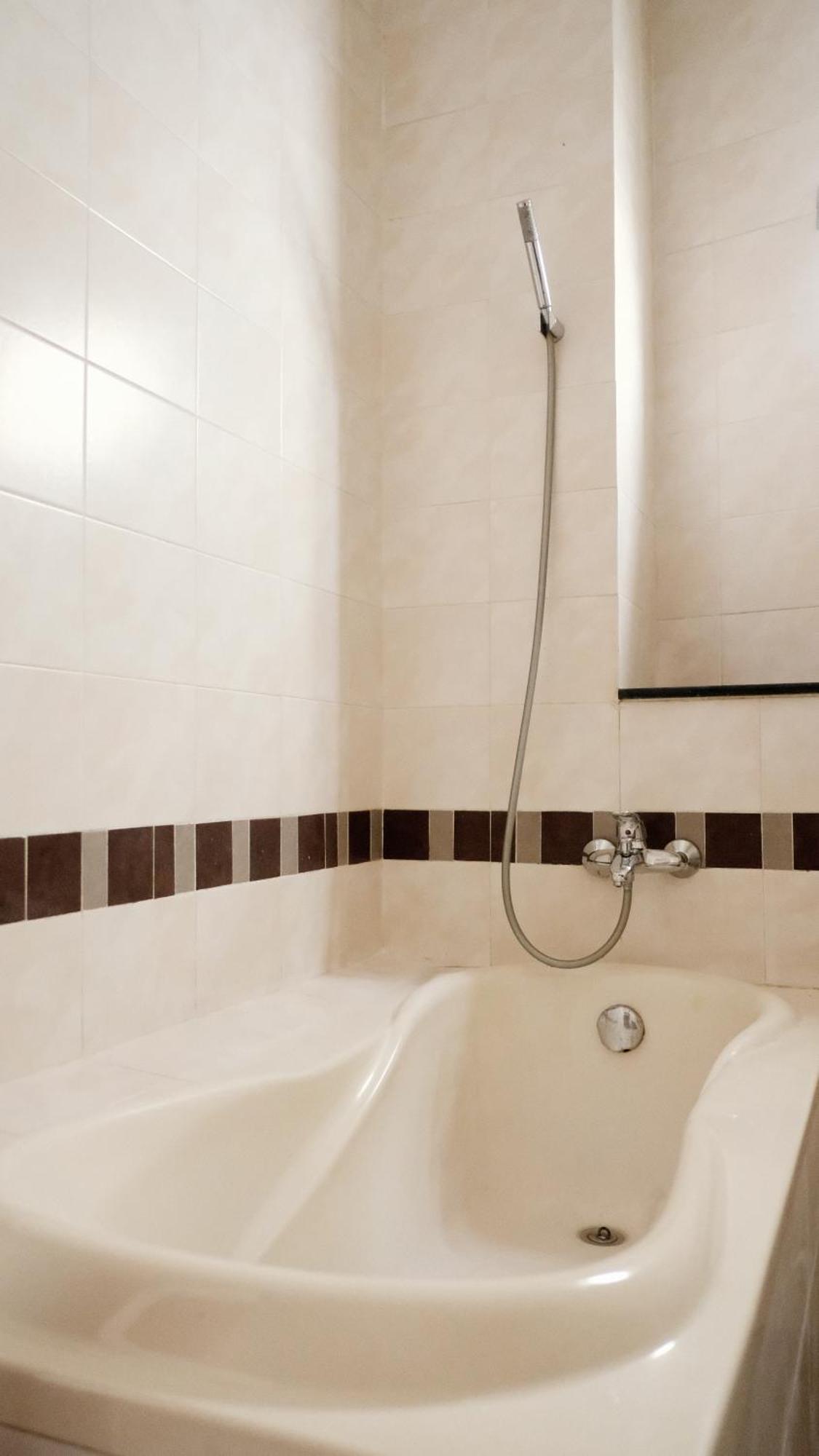 Urban Haven - Cozy Base In District 3 * Ho Chi Minh City
