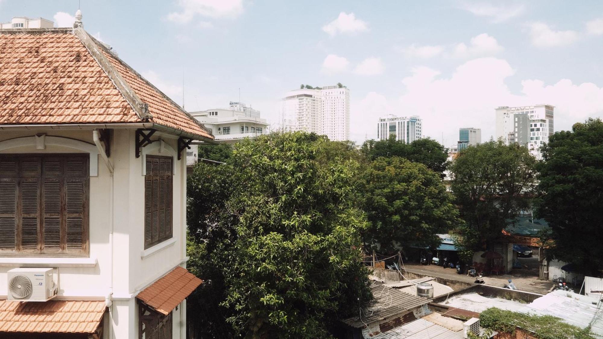 Urban Haven - Cozy Base In District 3 Apartment Ho Chi Minh City