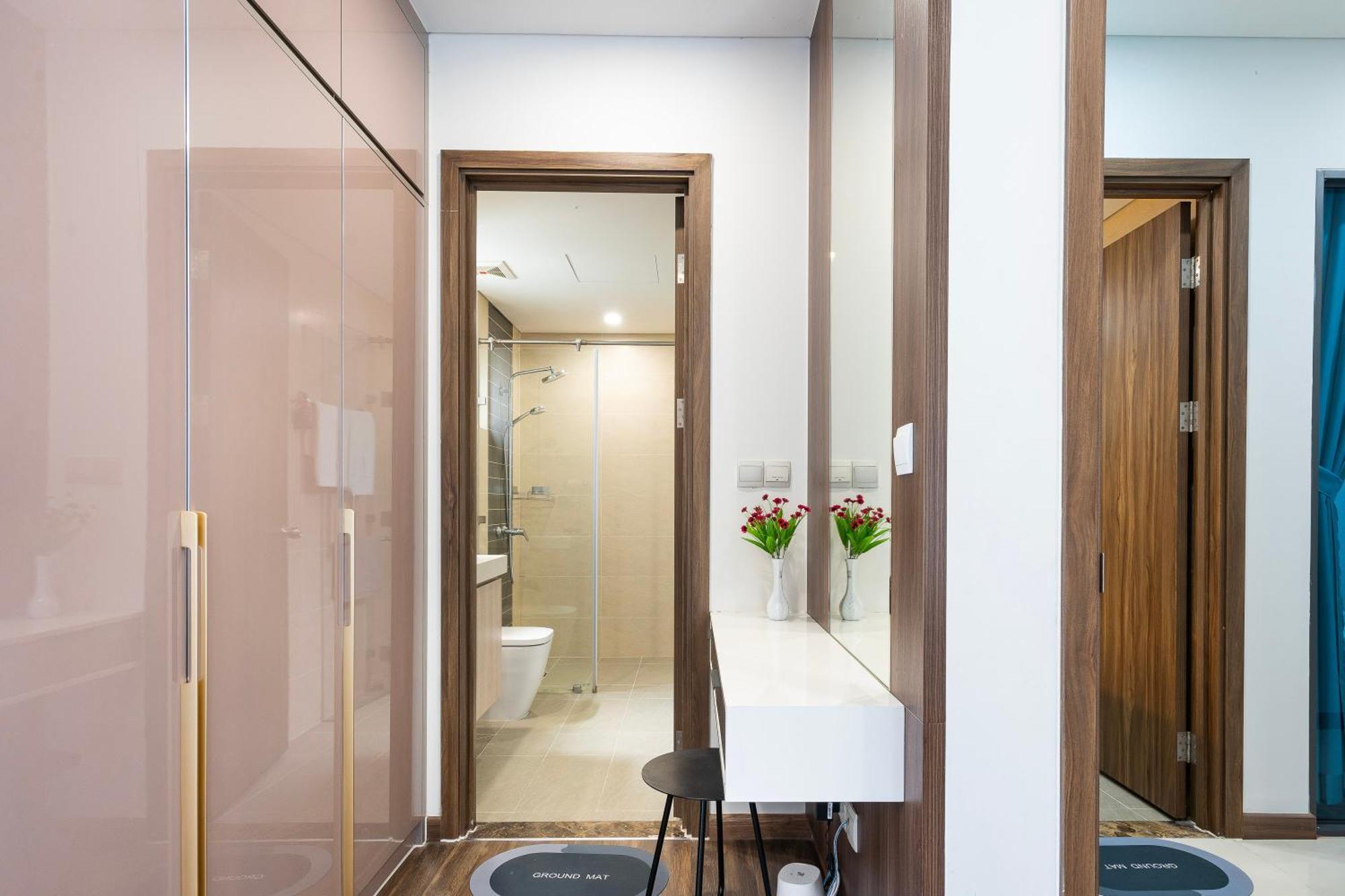 Ho Ha Do Quan 10 3br 2wc 2114 Apartment *