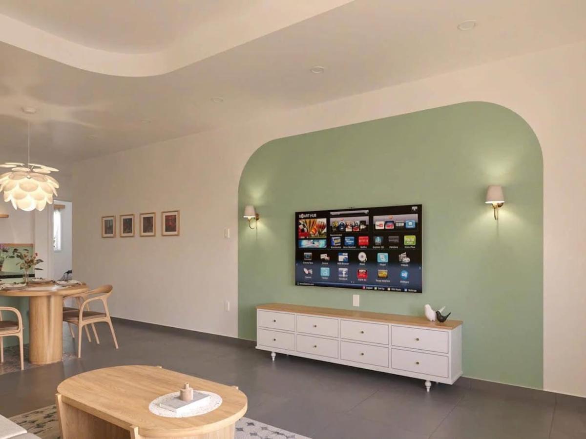 2br Little Plan - Quiet In Hcm Downtown Apartment