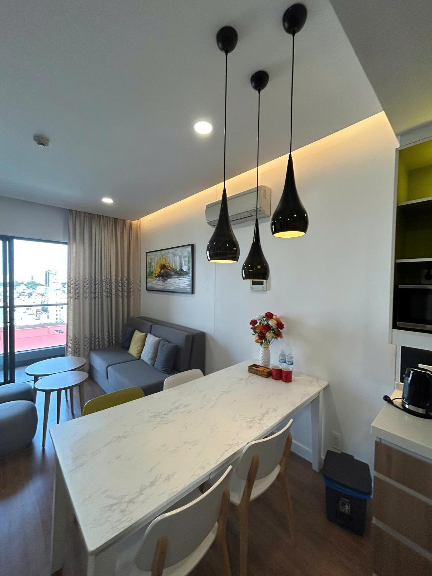 Republic Plaza Airpot Tan Son Nhat View San Bay Apartment