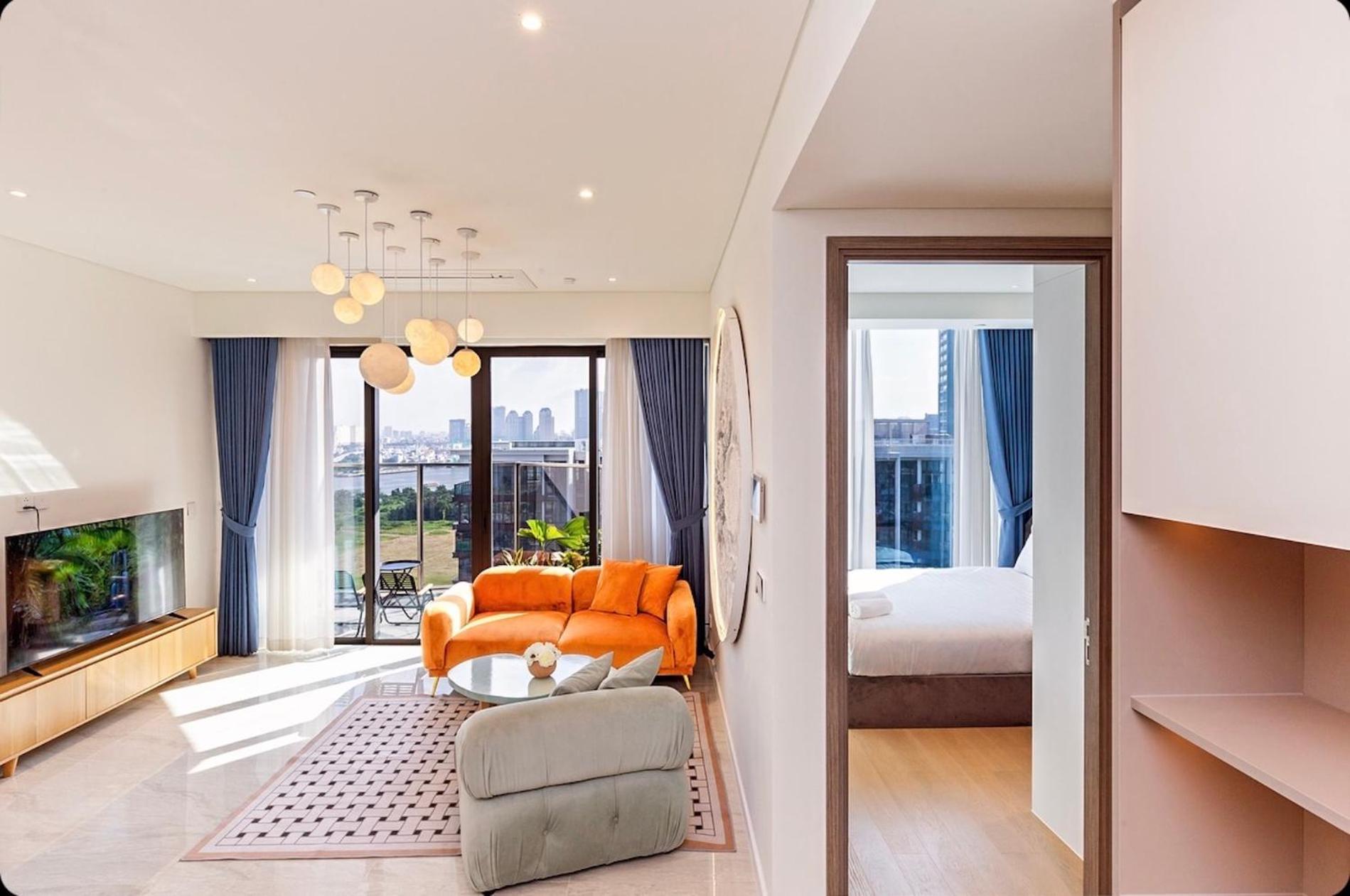 Metropole Square Cental Saigon Apartment *