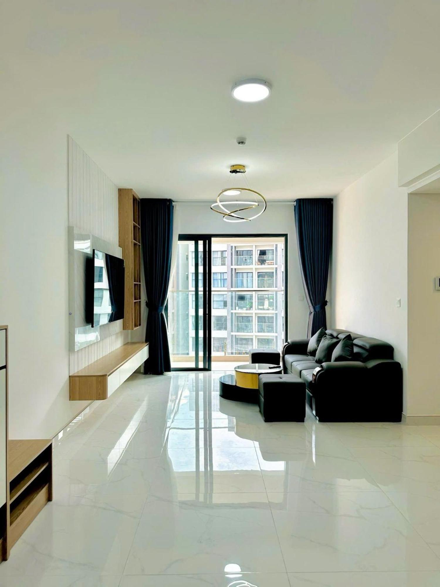Nha Cua Truc - 3pn Alnata Daimond Celadon Apartment Ho Chi Minh City