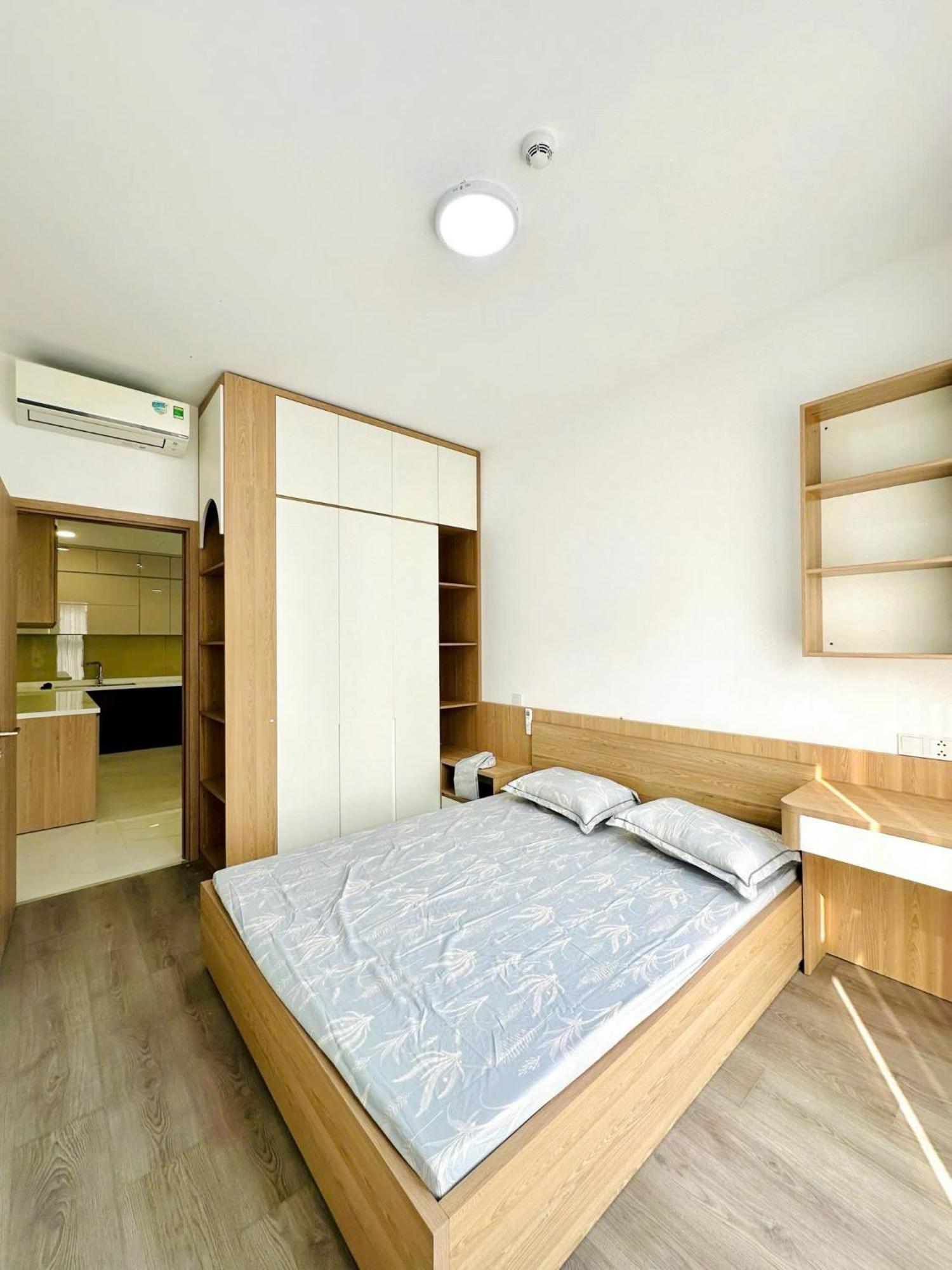 Nha Cua Truc - 3pn Alnata Daimond Celadon Apartment