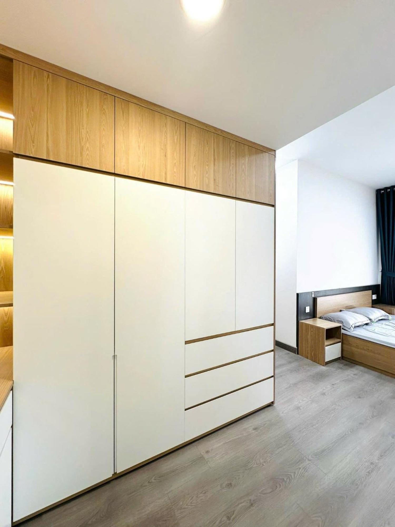 Apartment Nha Cua Truc - 3pn Alnata Daimond Celadon *