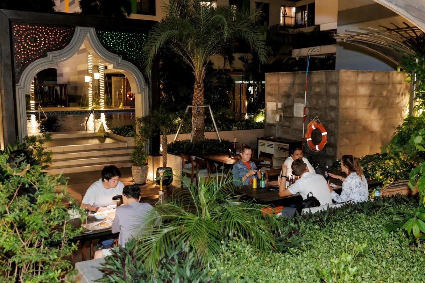 Republic Plaza Airport Tan Son Nhat Apartment *