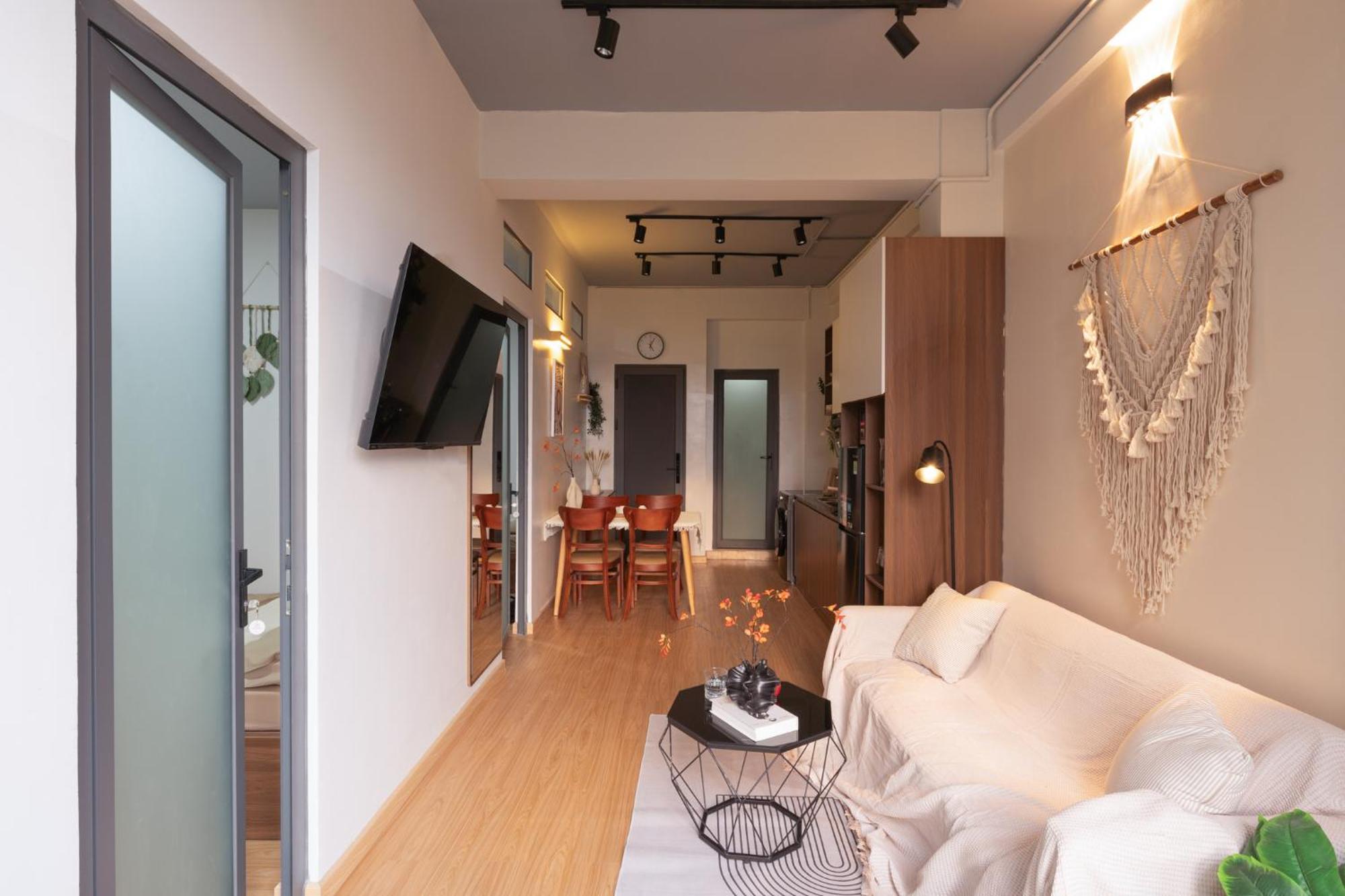 Hn Homes - Ho 2 Phong Ngu Day Du Noi That, View Song Duong Hoang Sa, Quan 1 * Ho Chi Minh City