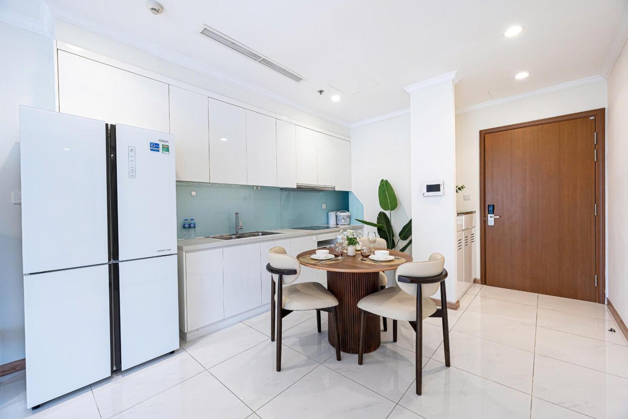 Apartment Peaceful Vinhomes Park - Landmark