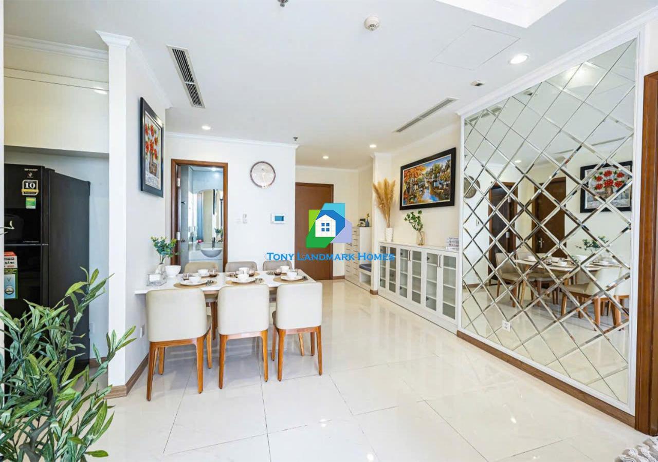 Cozy Nest Vinhomes Ho Chi Minh City