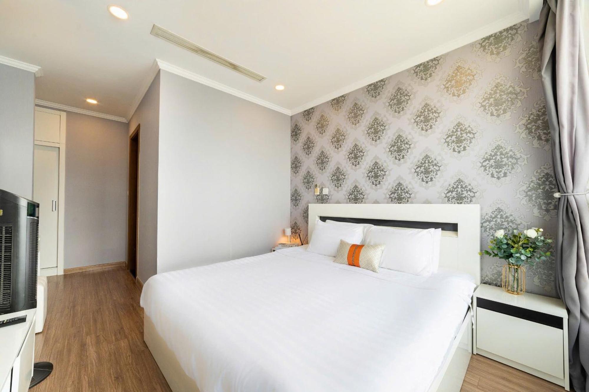 Cozy Nest Vinhomes Apartment