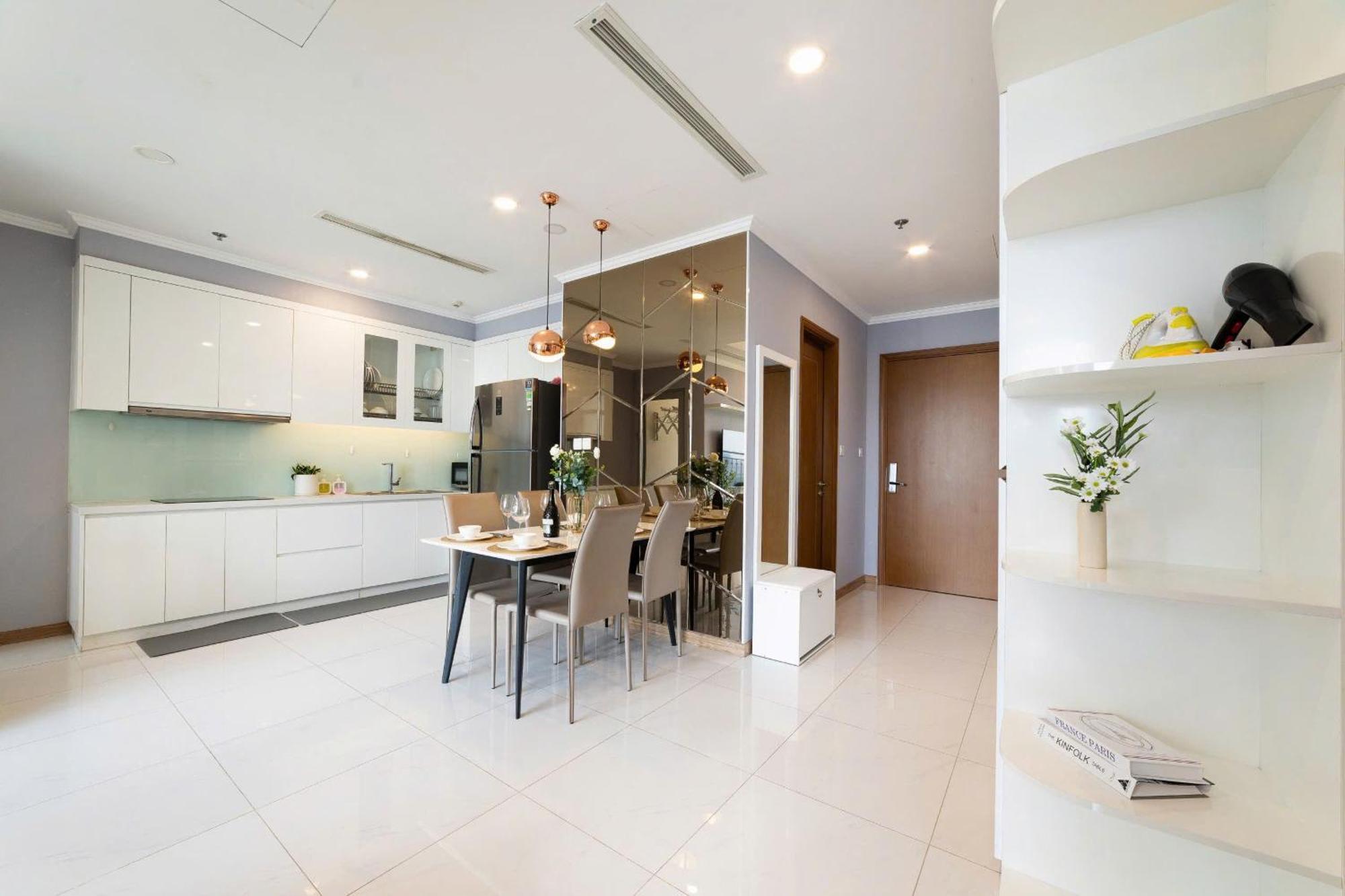 Cozy Nest Vinhomes Apartment