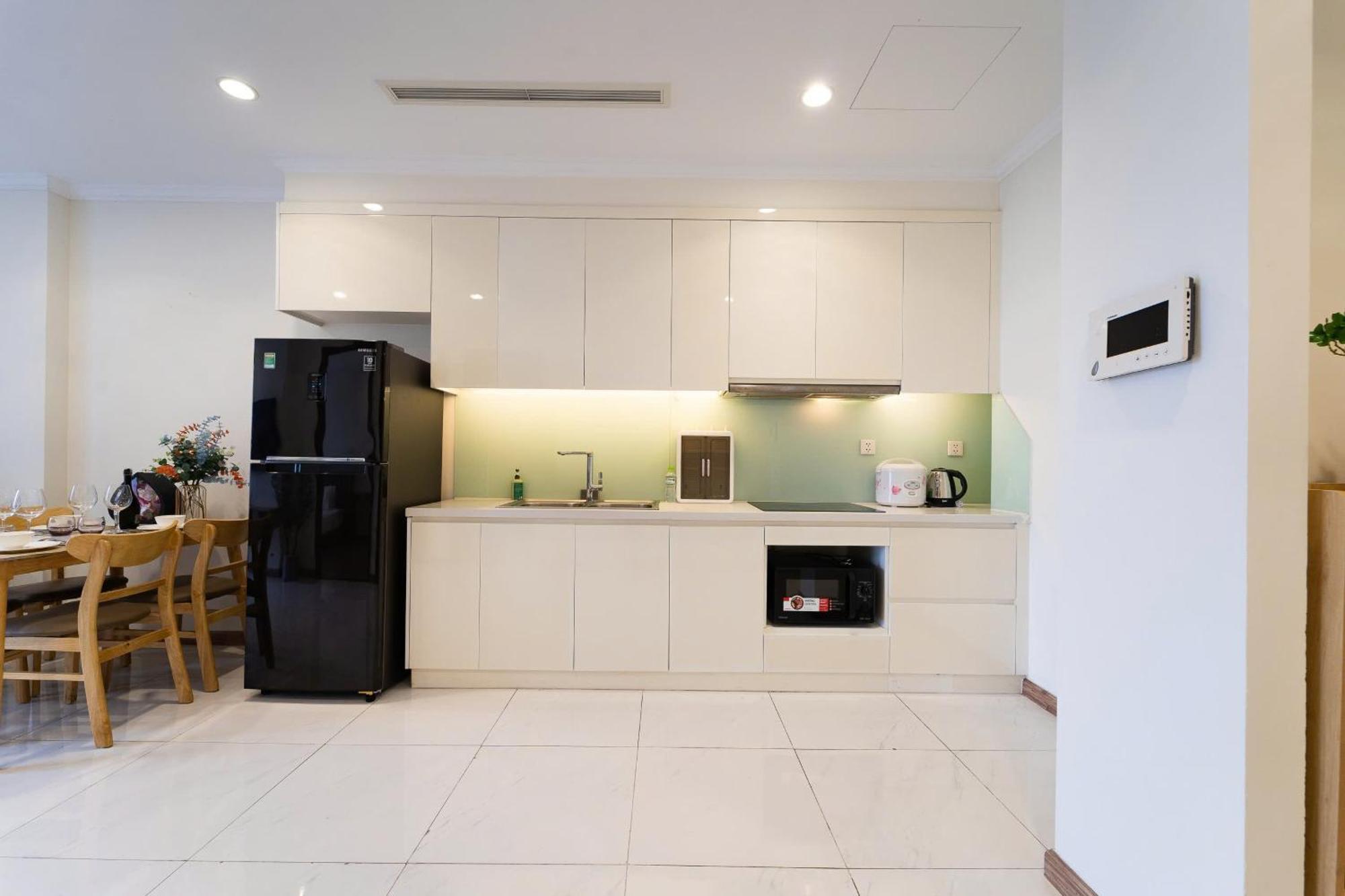 Cozy Nest Vinhomes Apartment *