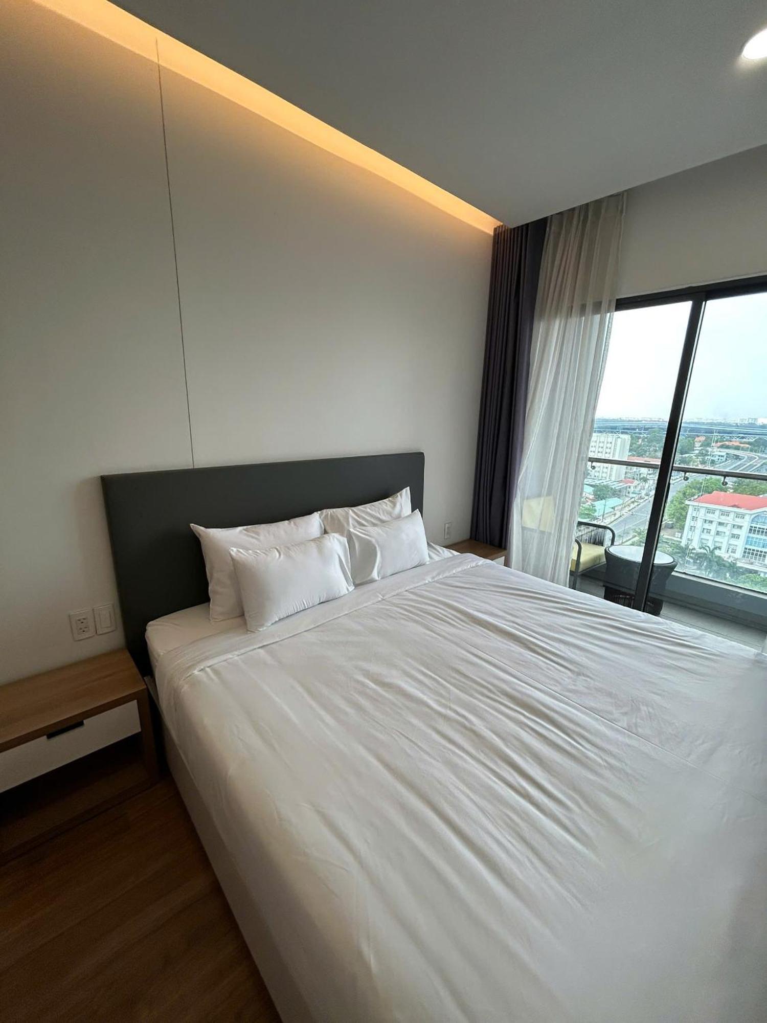 Apartment Republic Plaza Airport Tan Son Nhat