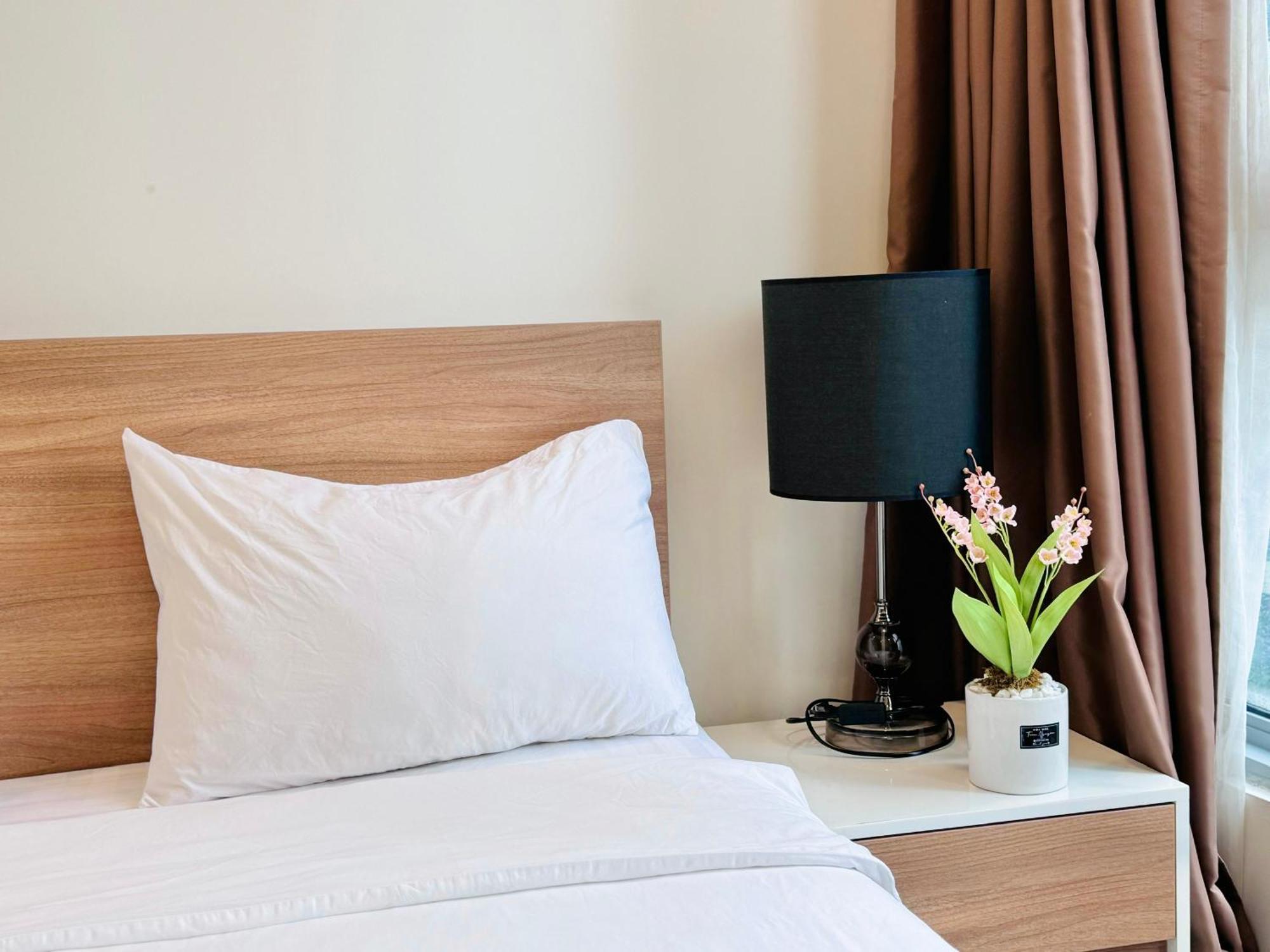 Vinhomes Park Bapbap - Ho Dich Vu Cho Thue * Ho Chi Minh City