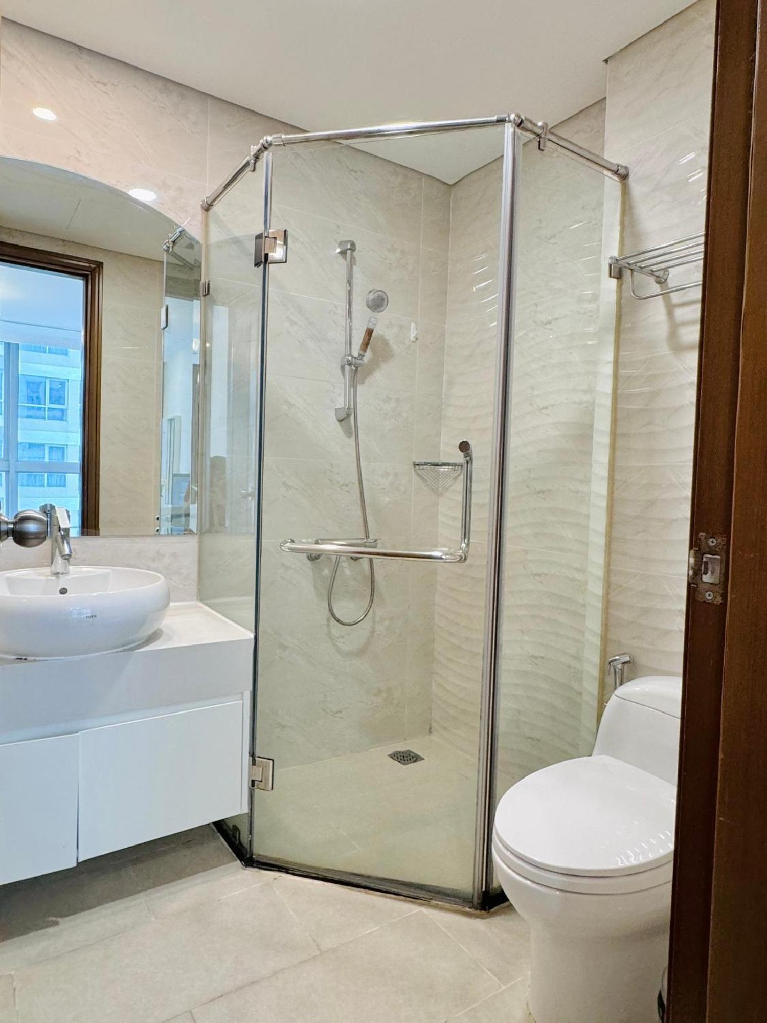 Apartment Vinhomes Park Bapbap - Ho Dich Vu Cho Thue Ho Chi Minh City