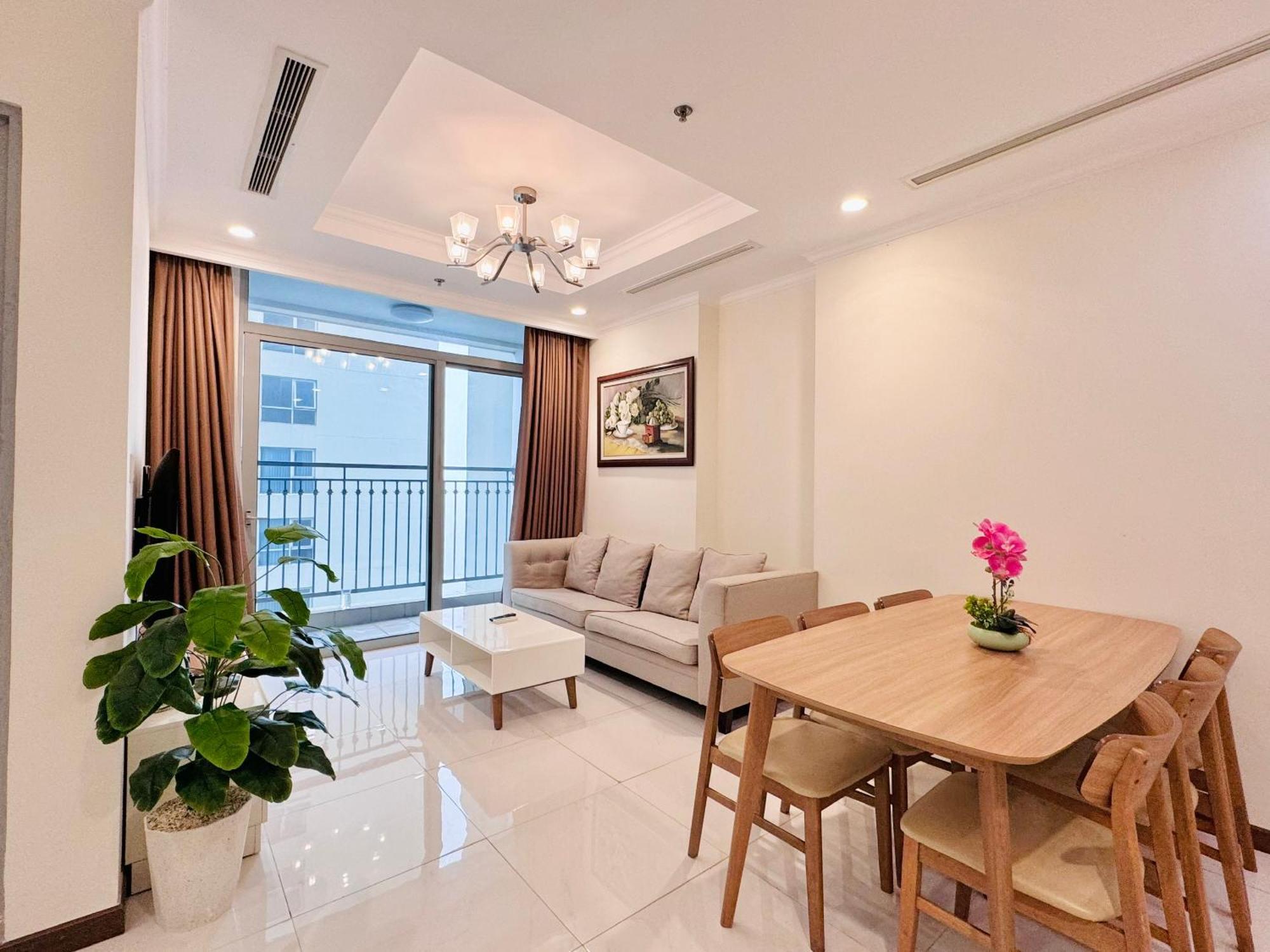 Apartment Vinhomes Park Bapbap - Ho Dich Vu Cho Thue