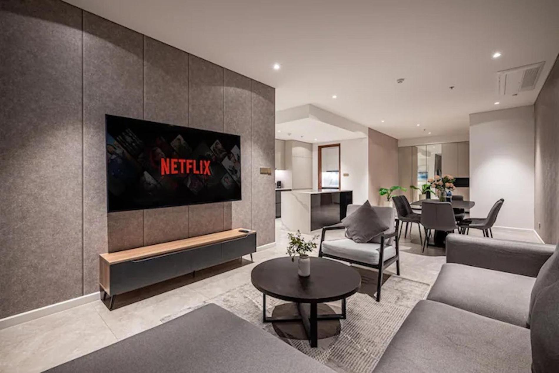 Apartment Metropole Square Cental Saigon
