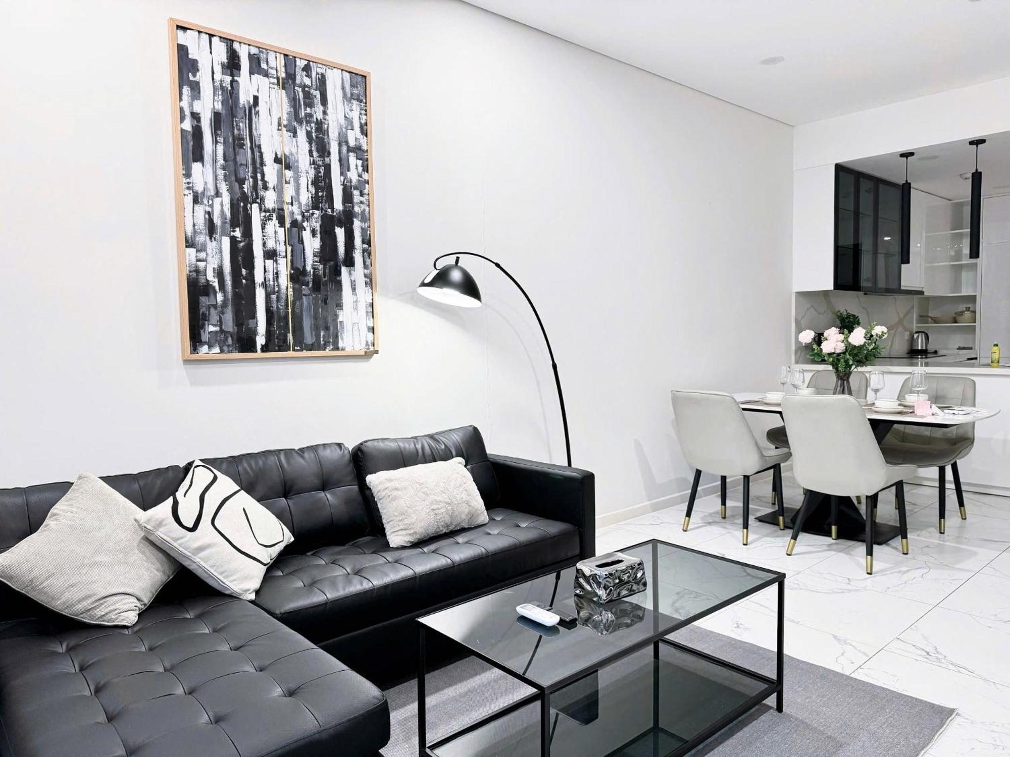 Apartment Metropole Square Cental Saigon *