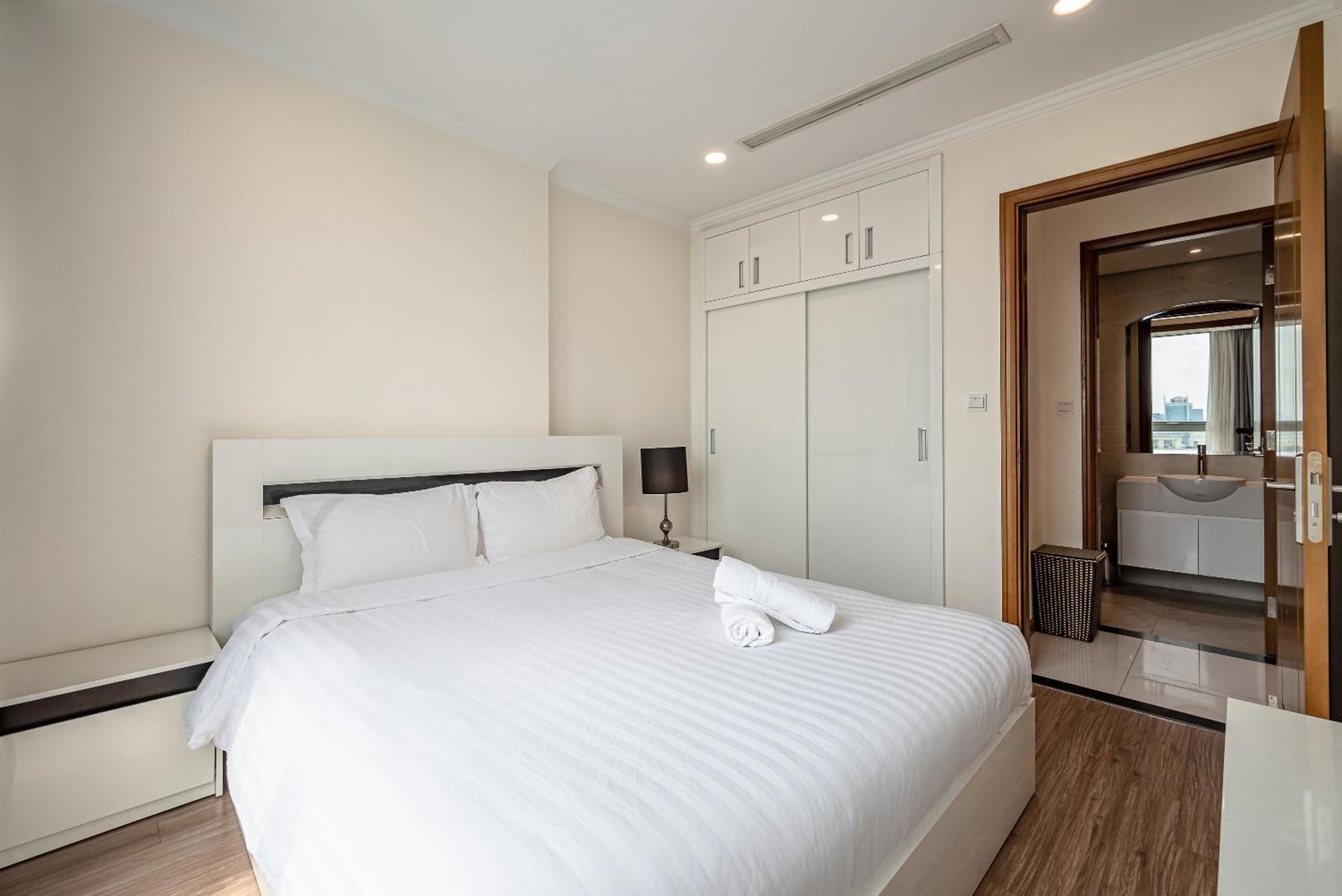 Vinhomes Park - Serviced Ho Chi Minh City