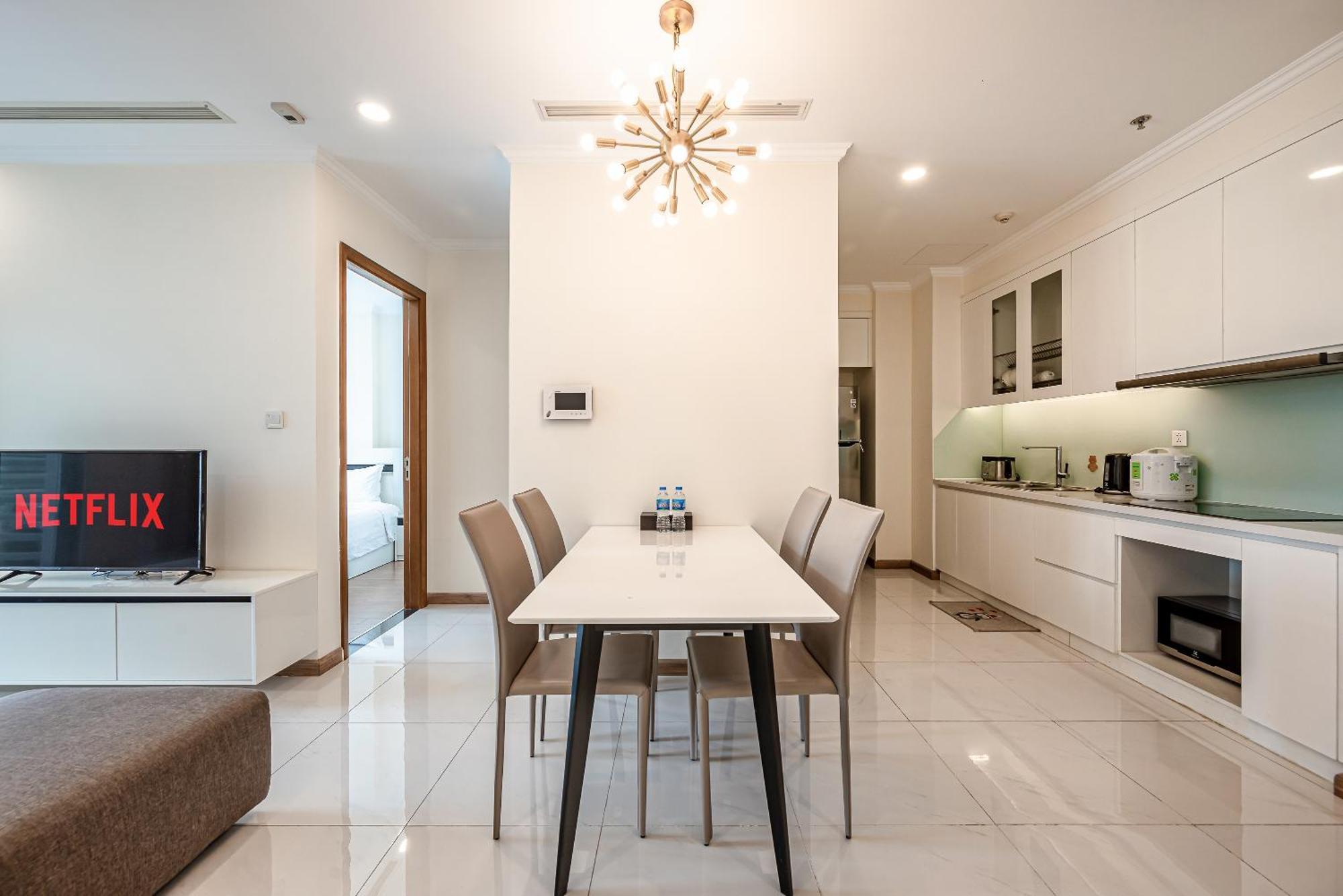 Vinhomes Park - Serviced * Ho Chi Minh City
