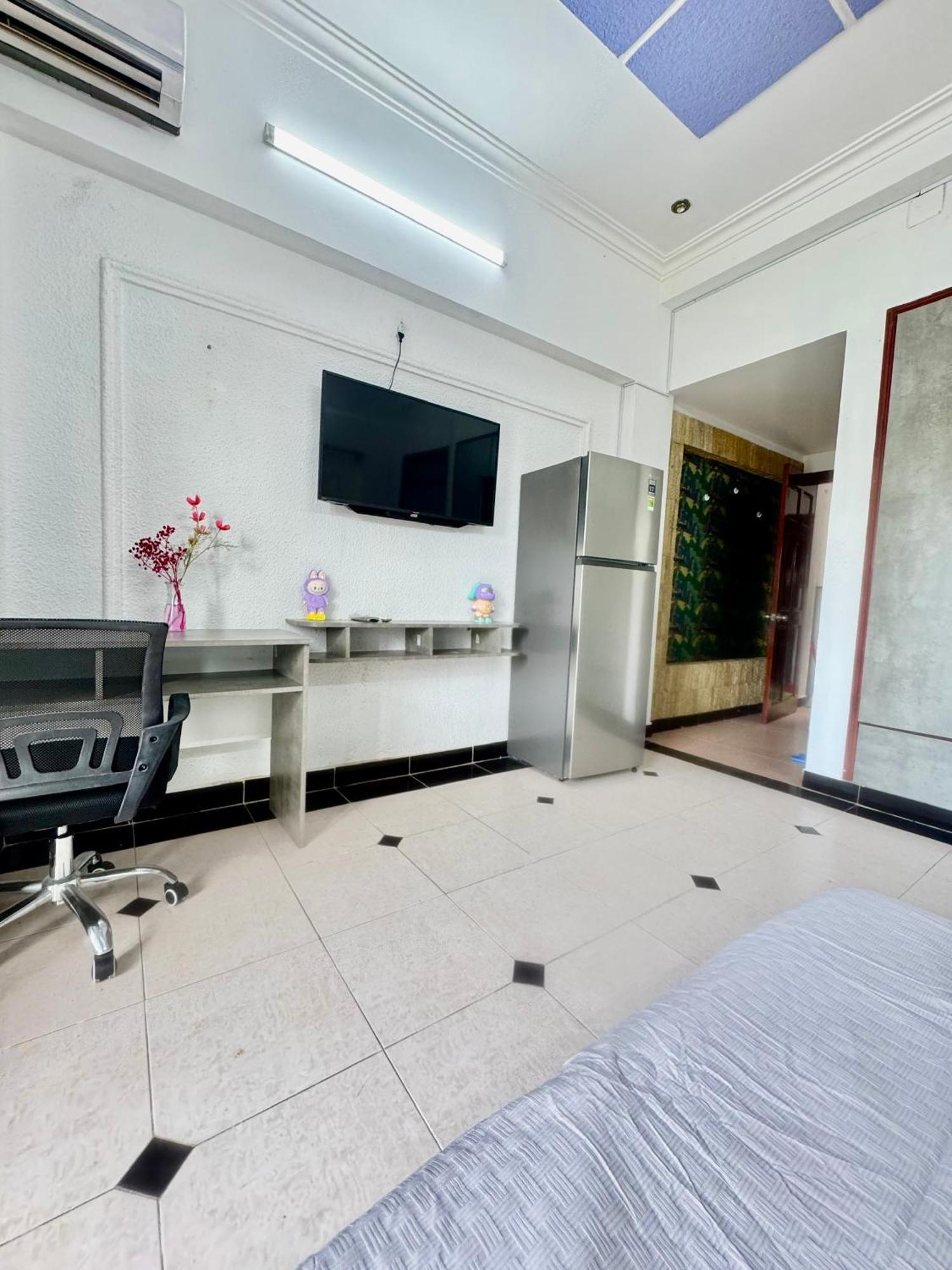 Apartment 348 Hoang Thu