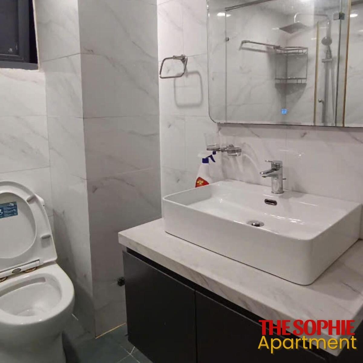 Apartment In District 7 - 200m2 *