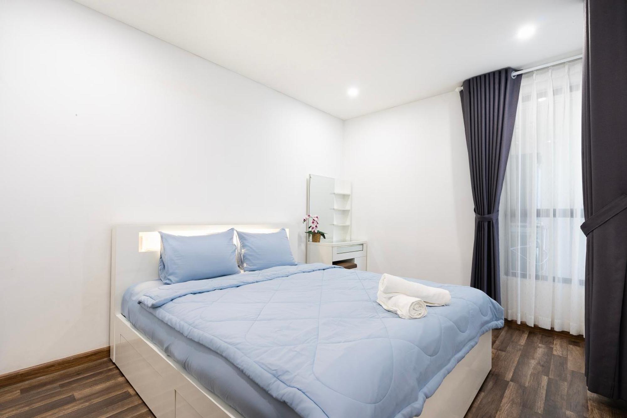 Ho Ha Do Quan 10 2br 2wc Apartment
