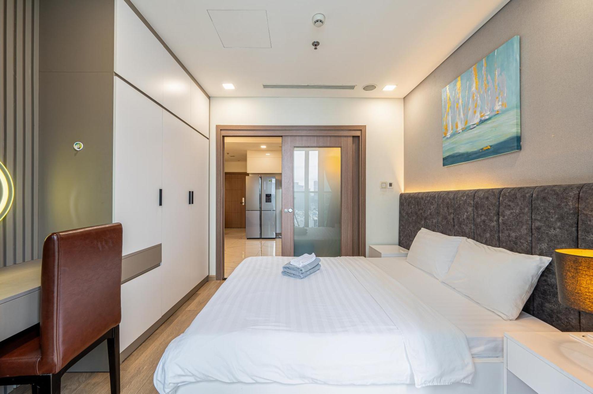 Summit View Landmark 81
