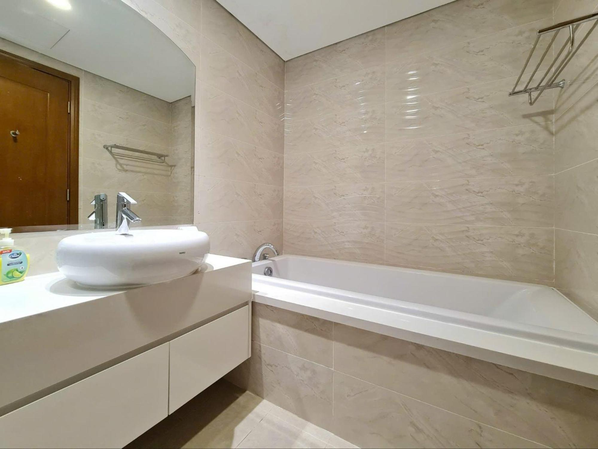 Vinhomes Park - Enjoy Apartment *