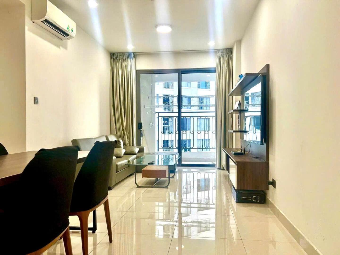 Ho Cao Cap Trung Tam Thanh Pho Ho Chi Minh City