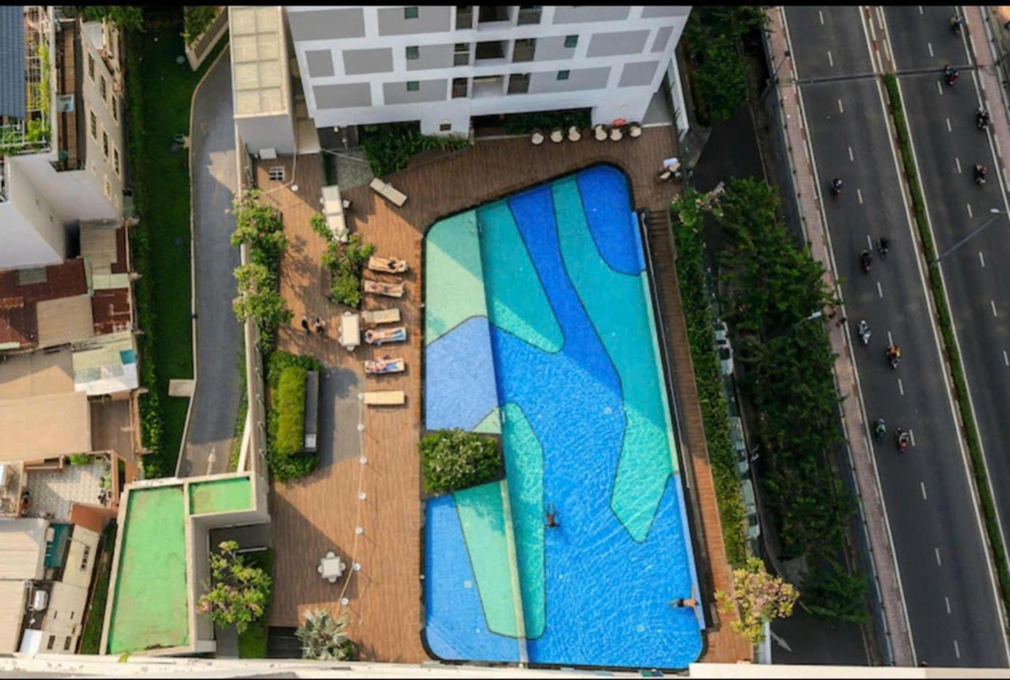 Luxury - Infinity Pool By Center * Ho Chi Minh City