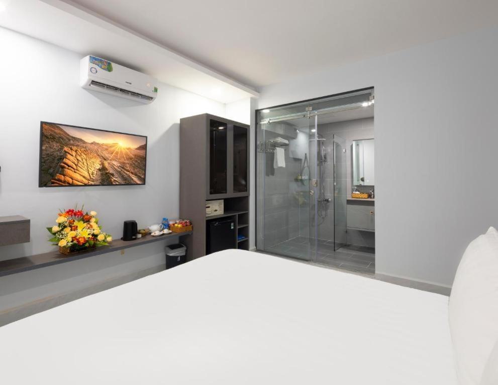 Boss Palace Q3 - By Bay Luxury * Ho Chi Minh City