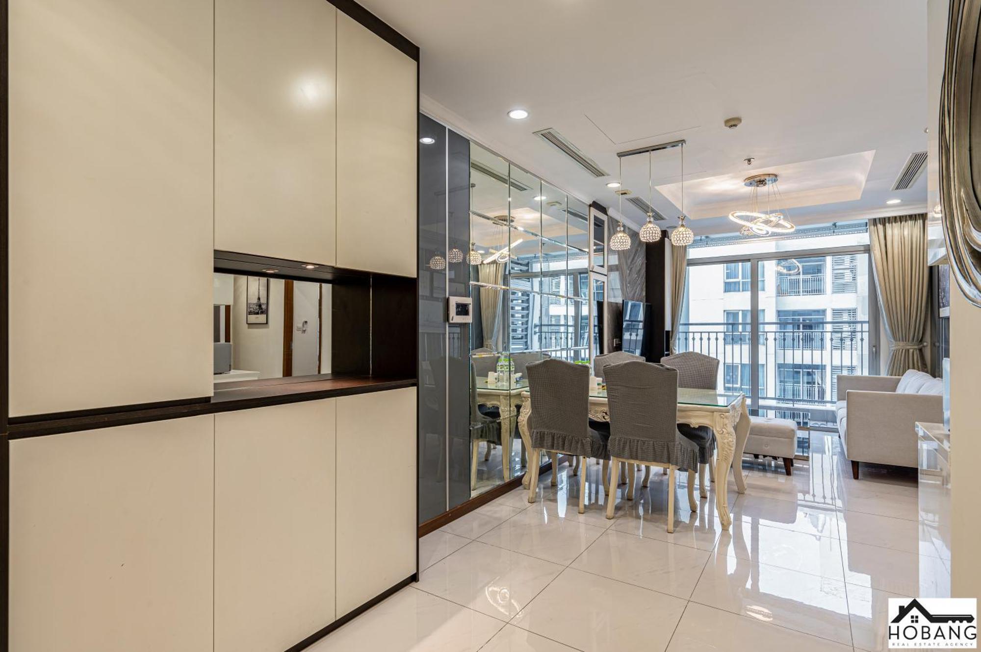 Vinhomes Hobang Luxury Apartment *