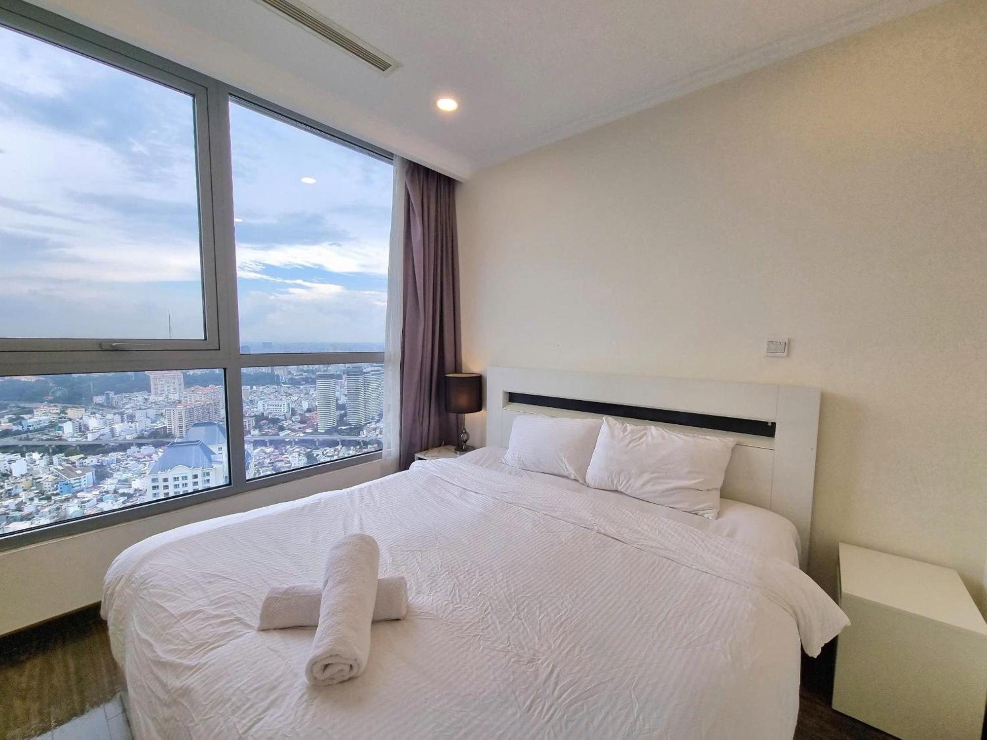 Vinhome Park To Enjoy Apartment *
