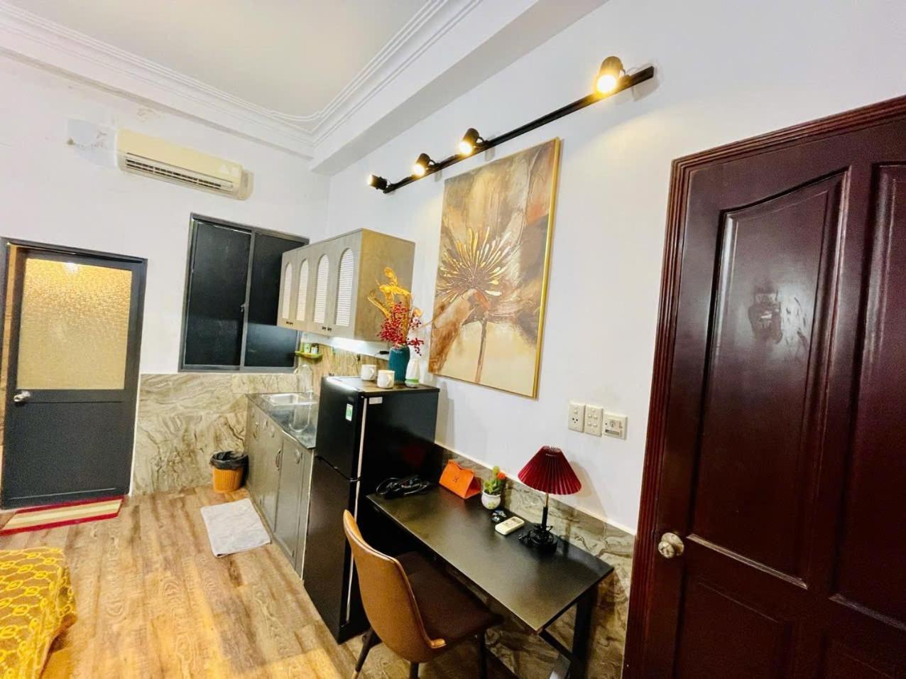 Guest house 17c Dang Ngu 203 *