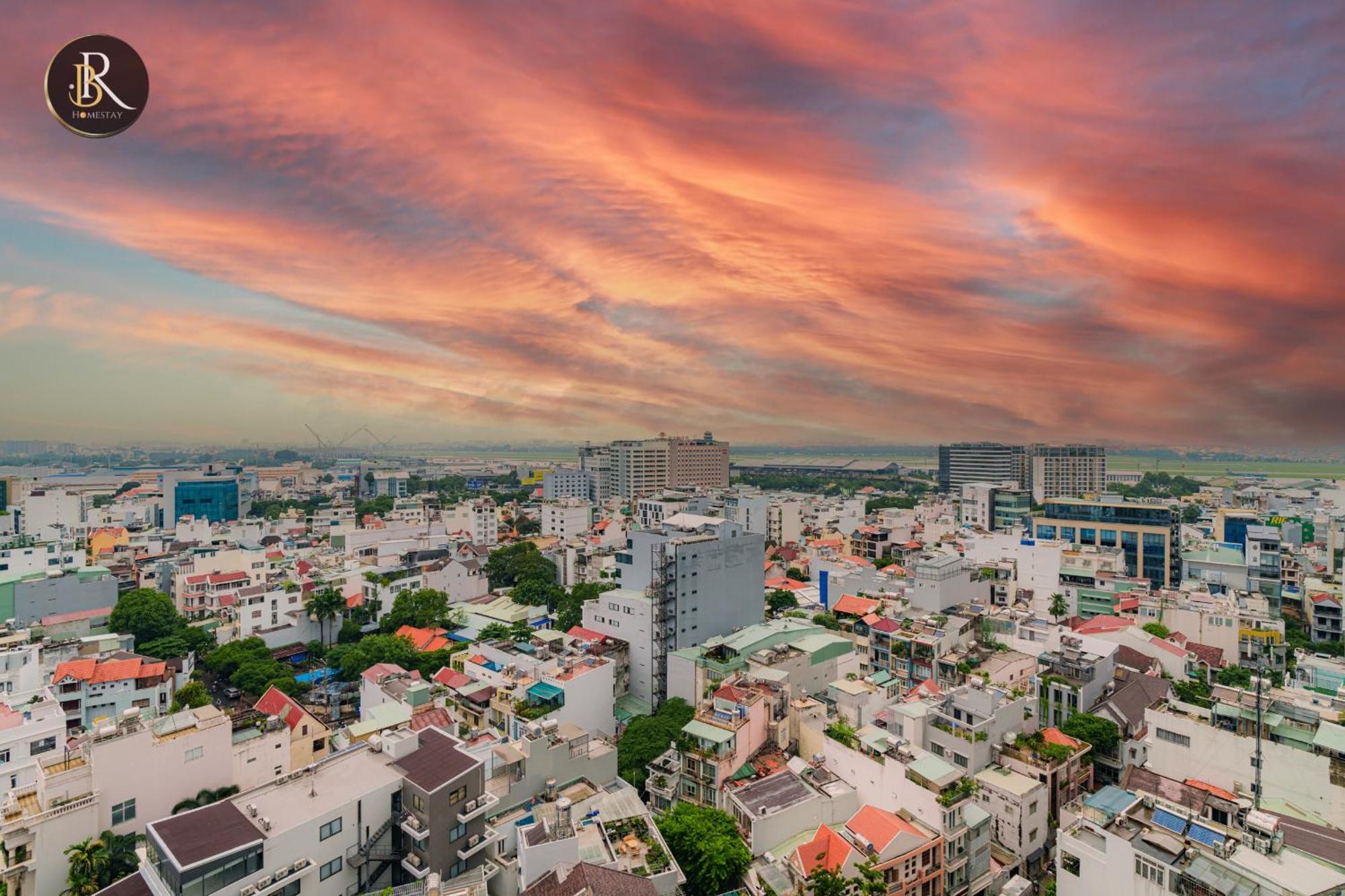 Tansonnhat Luxury Apartment *