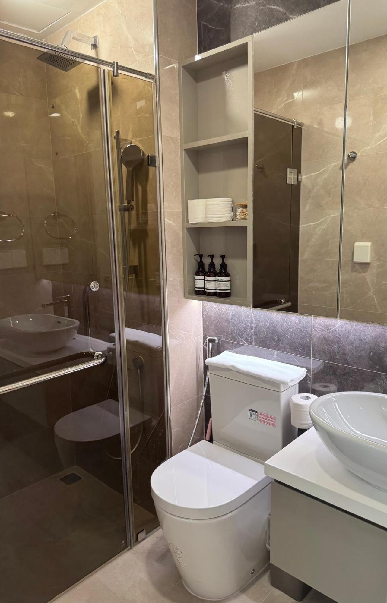 The87 - Signature Midtown M7 Apartment