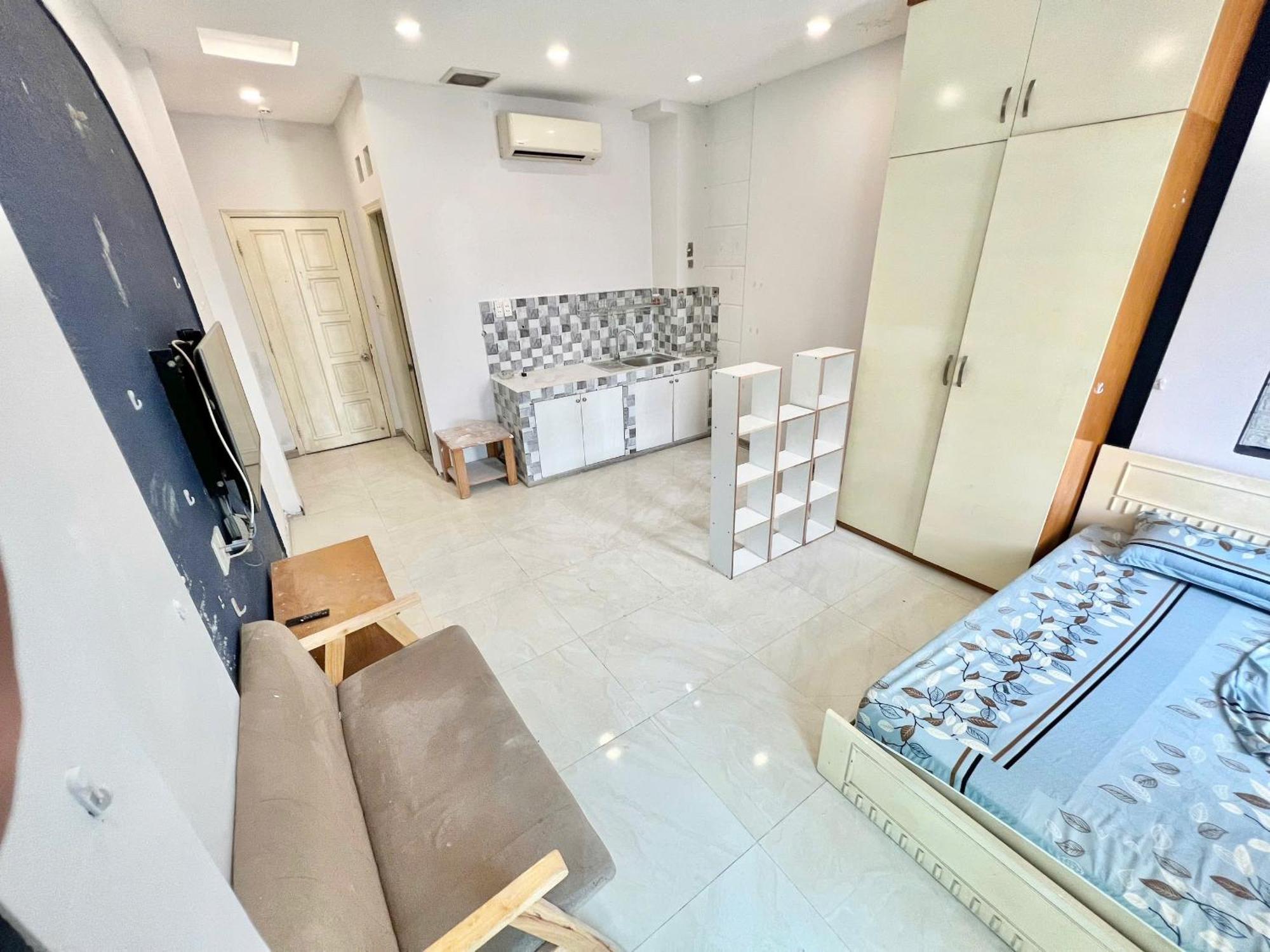 94c2 Phung Cung Apartment