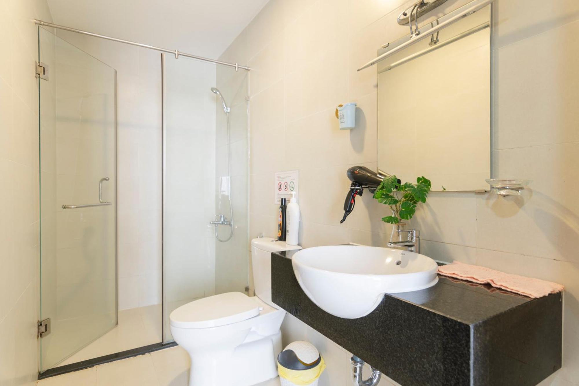 Nha Nguyen 4brs 5wc Gan Bui Vien Trung Tam Thanh Pho * Ho Chi Minh City