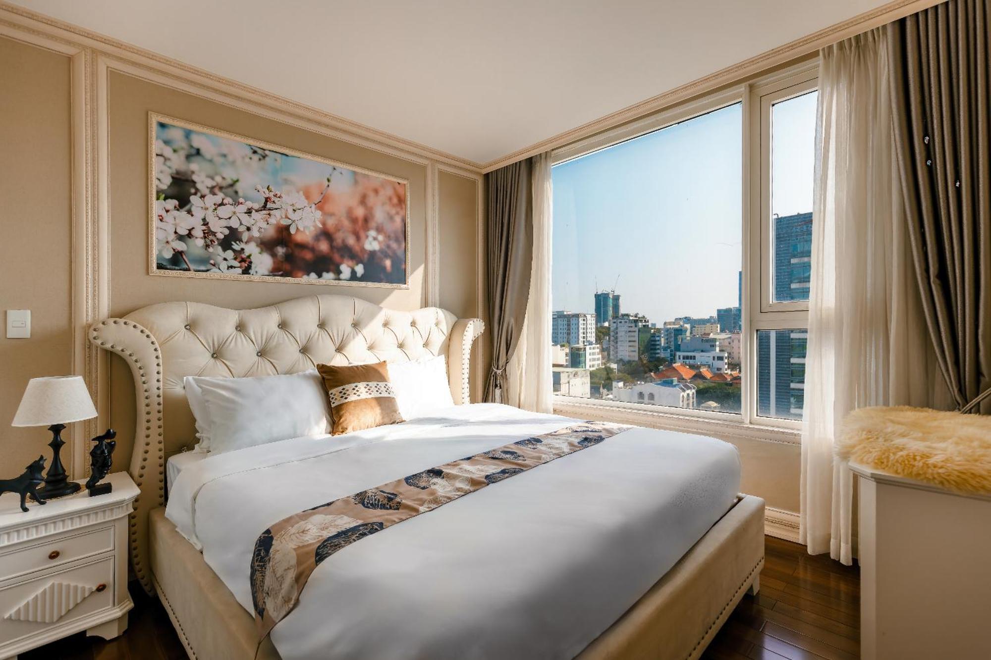 Leman Luxury District 3 Apartment