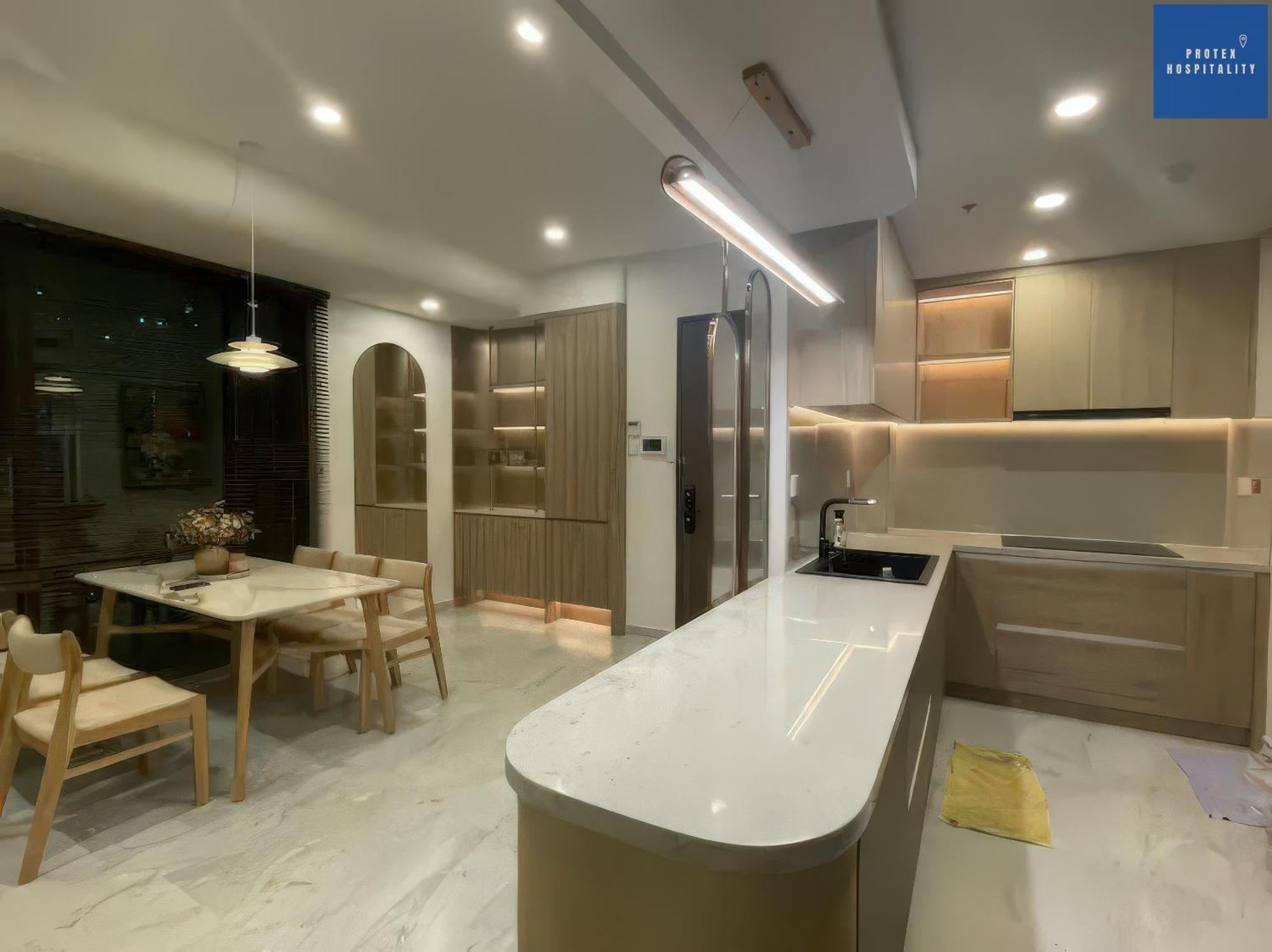 Cardinal Court Secc Apartment