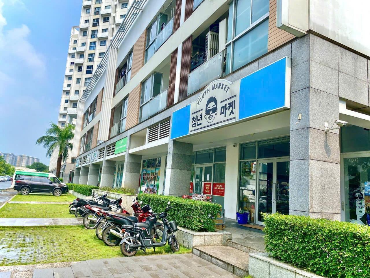 Scenic Valley - Daisy's * Ho Chi Minh City