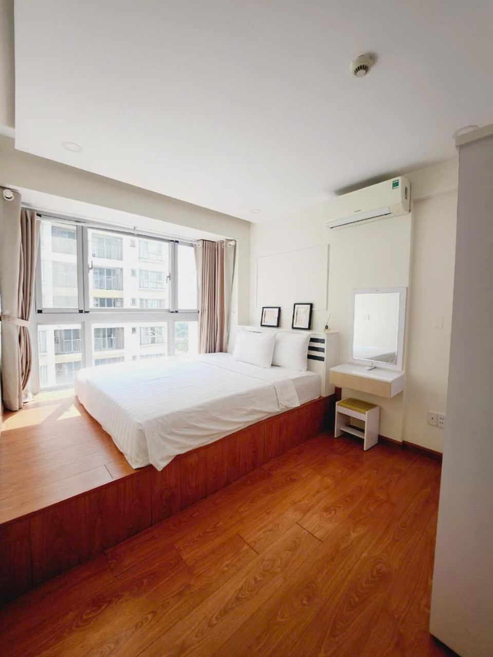 Landmark 81 Vinhomes Service * Ho Chi Minh City