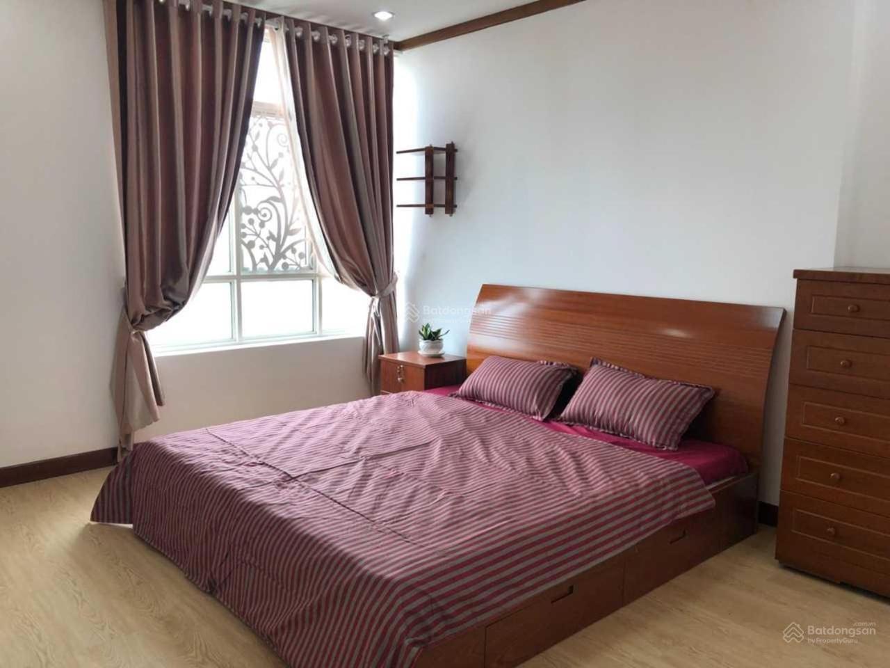 Apartment Ho Dich Vu