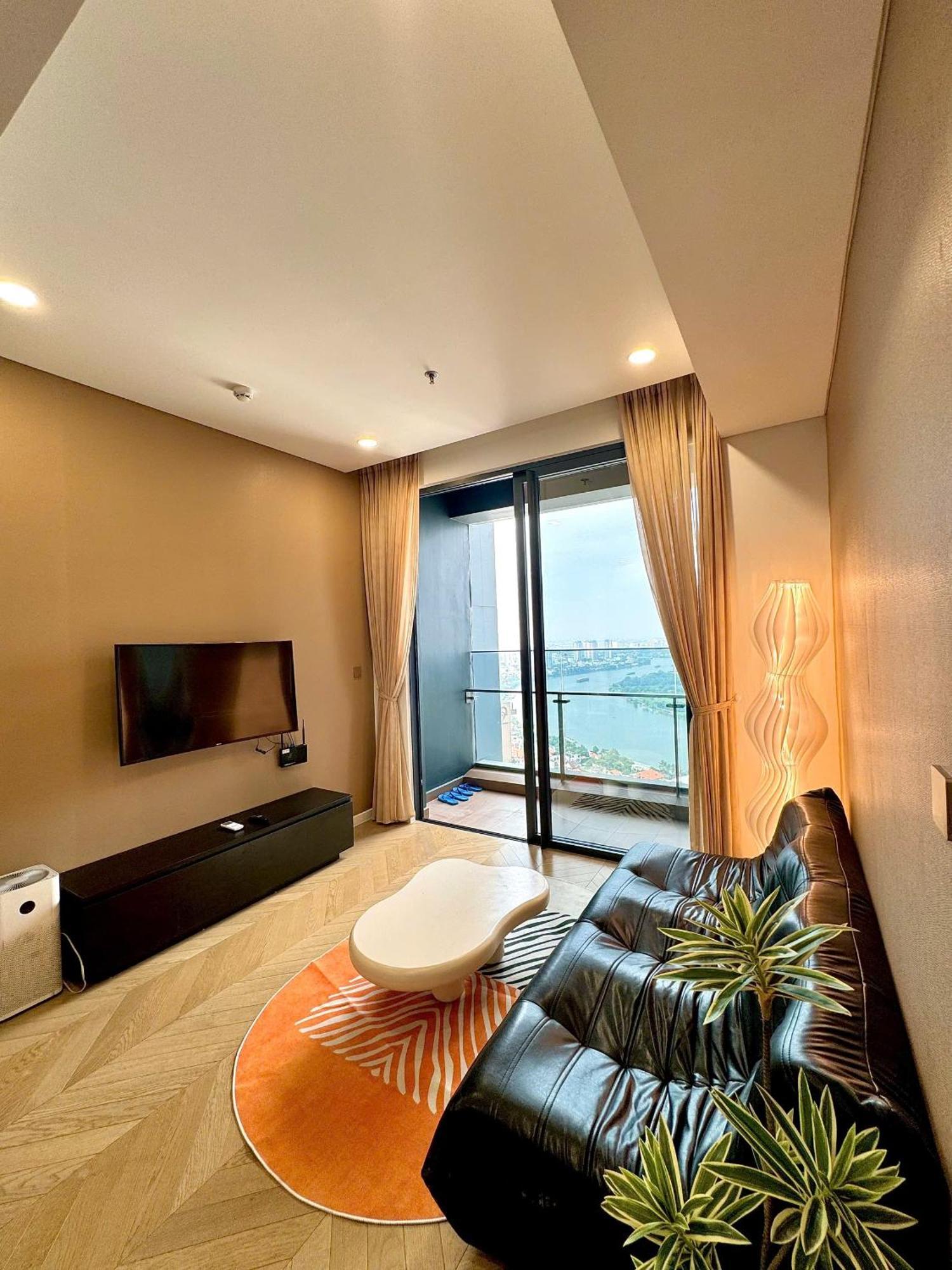 Luxury 2br With Great View Of Saigon River Pangsapuri