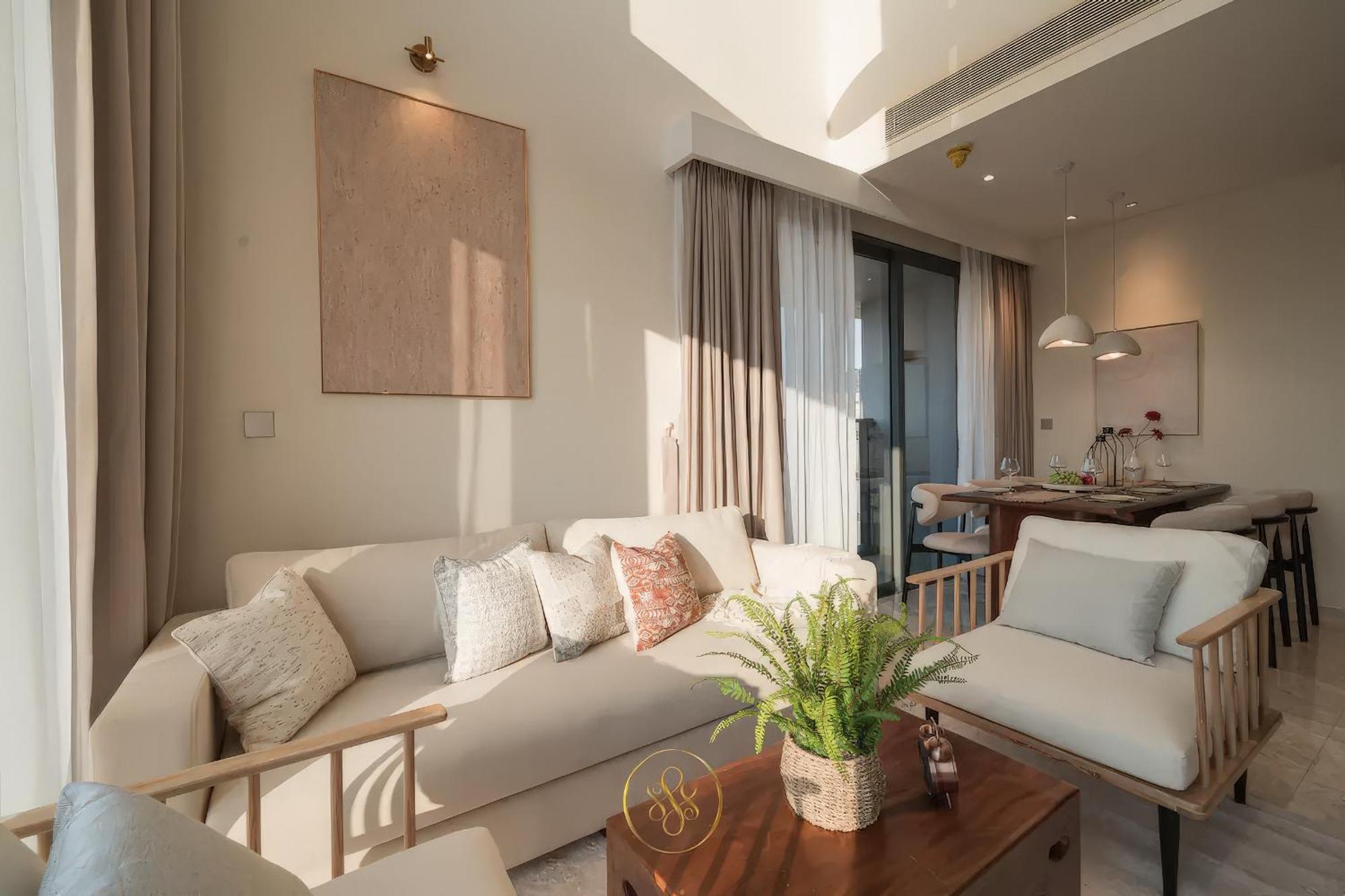 Genius Saigon - The Marq District 1 Pool & Gym & Sauna Apartment