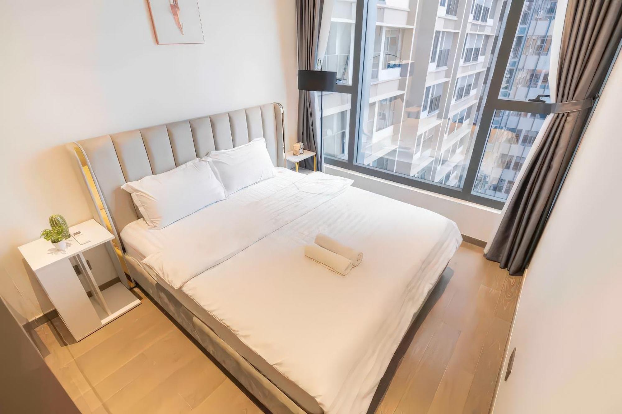 Genius Saigon - The Marq District 1 Pool & Gym & Sauna Apartment
