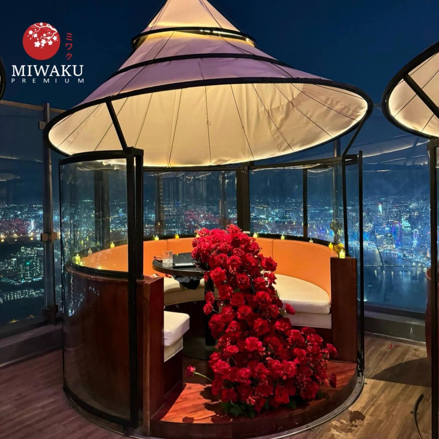 Stunning River View 2brs At Vinhomes Landmark 81 Apartment *